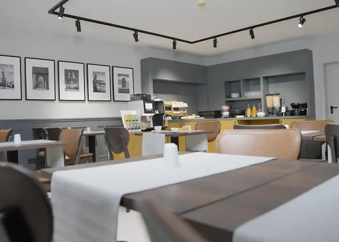 Busch 3* 居特斯洛